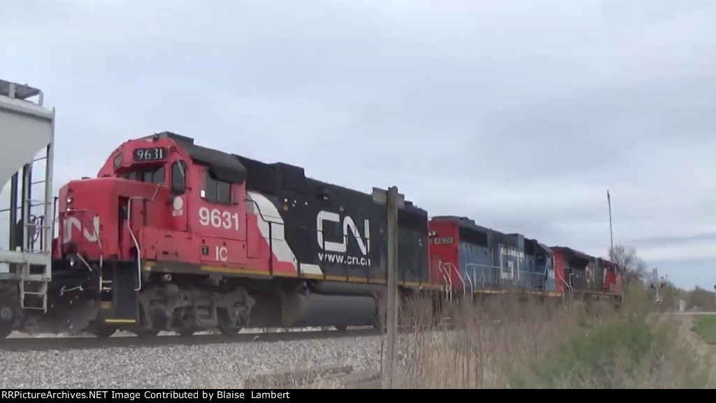 CN L588